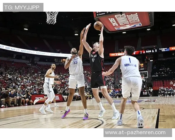 夏联盟激战再升温:杨瀚森缺阵,吕佩尔表现耀眼,开拓者不敌太阳 夏联盟激战再升温:杨瀚森缺阵,吕佩尔表现耀眼,开拓者不敌太阳