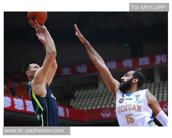 哈达迪阿联再度交手这一次他们能擦出怎样的火花